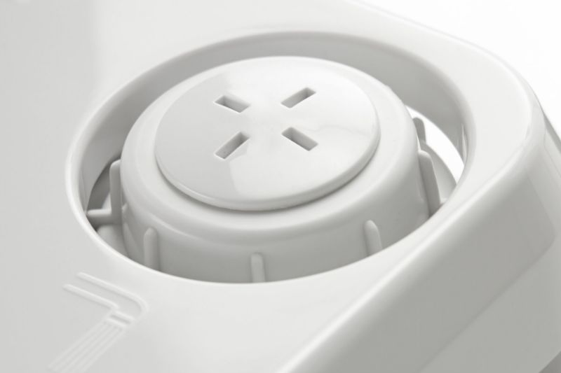 Dometic 976 Portable Toilet - 5 Gallon