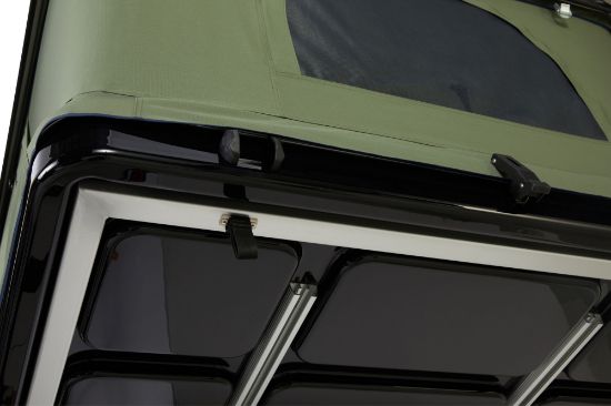 Thule Basin Wedge Hardshell Rooftop Tent