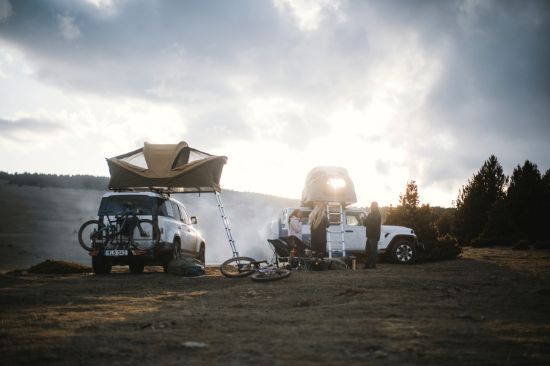 Thule Approach Rooftop Tent - L - Pelican Gray