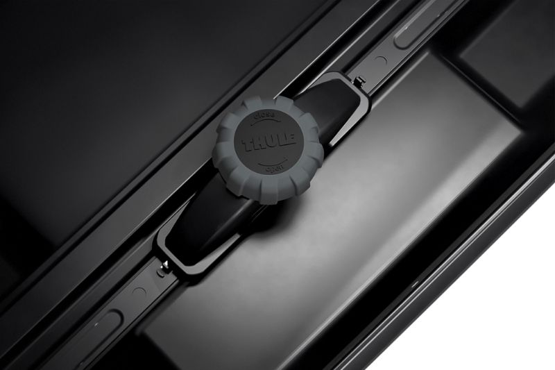 Thule Motion XT L Titan Cargo Box