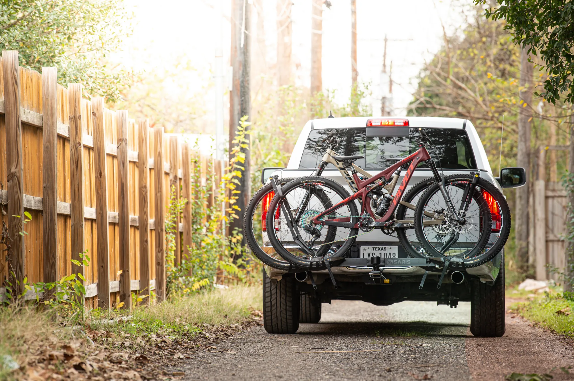 Saris car and vehicle racks