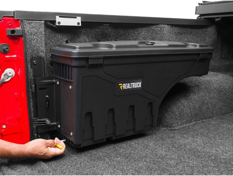 Picture of UnderCover SwingCase - SC600P