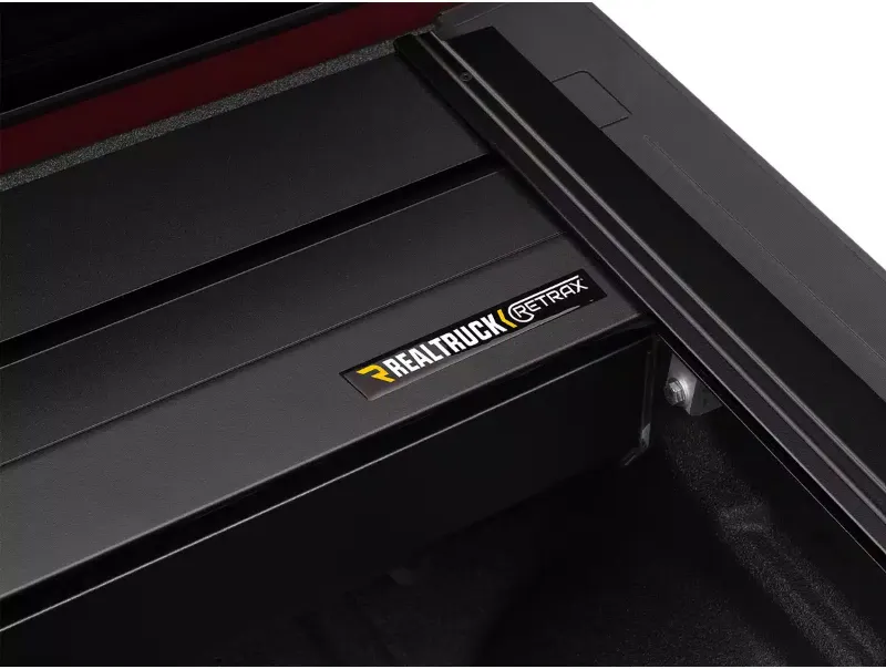 Picture of RetraxPRO MX Retractable Tonneau Cover - 2005-2015 Nissan Navara (5'0" Bed) - 80101