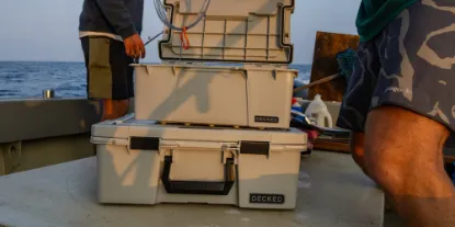 Picture of DECKED D-co Case Sixer 16 - Cool Gray