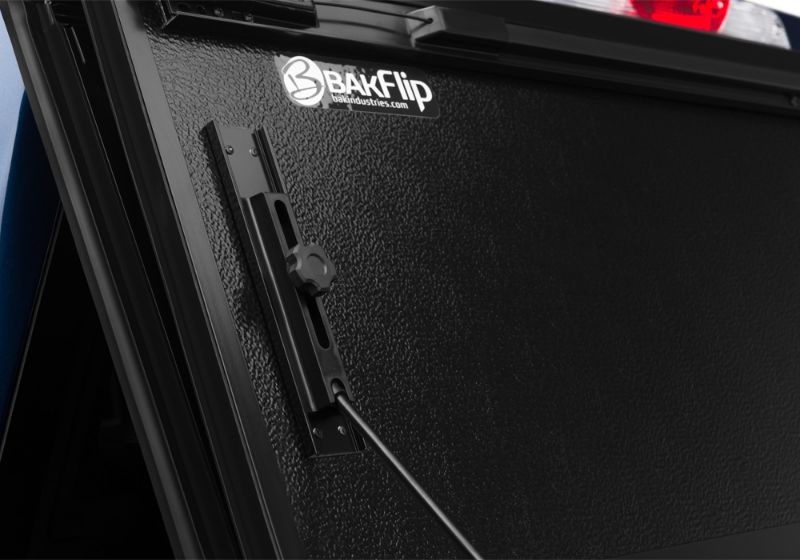 Picture of Bak Industries  Revolver X4s Tonneau Cover - 80308