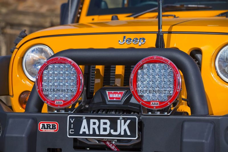Picture of ARB Combar Oe Fog W/Crush Cans Jk 07 On 8-95