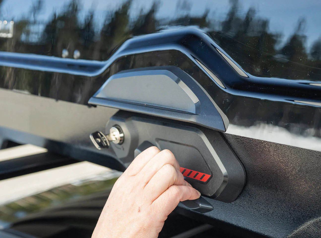 Yakima CBX XXL Obsidian - Cargo Boxes - Rack Attack