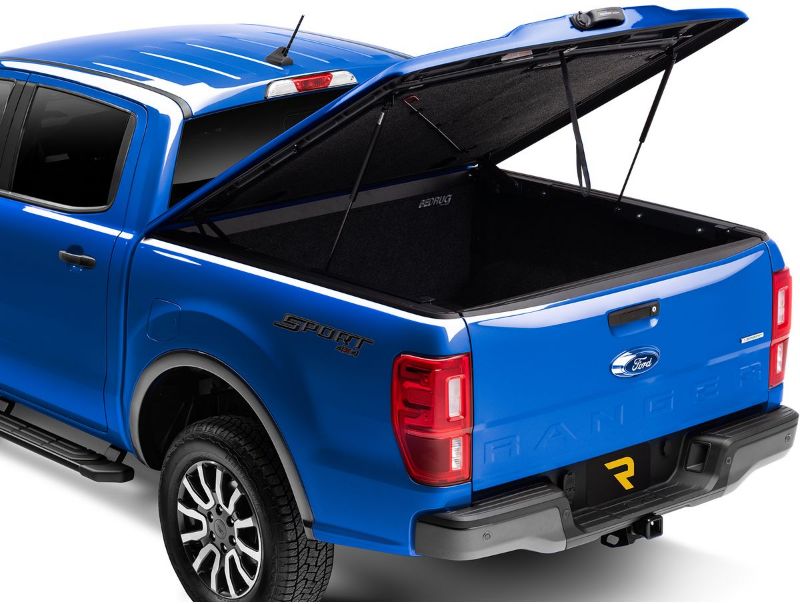 Picture of UnderCover Elite LX Tonneau Cover - UC3128L-PW7