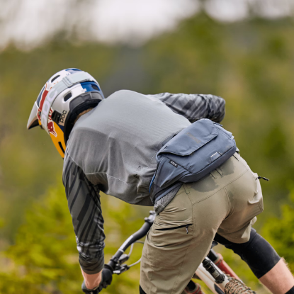 Picture of Thule Rail Hydration Hip Pack 4L - Dark Slate