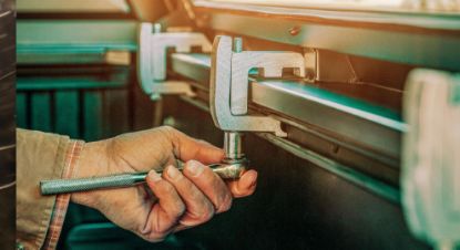 Picture of SmartCap EVOd Defender Truck Cap - 2024-2026 Toyota Tacoma (6'0" Bed) - ED1313-MB