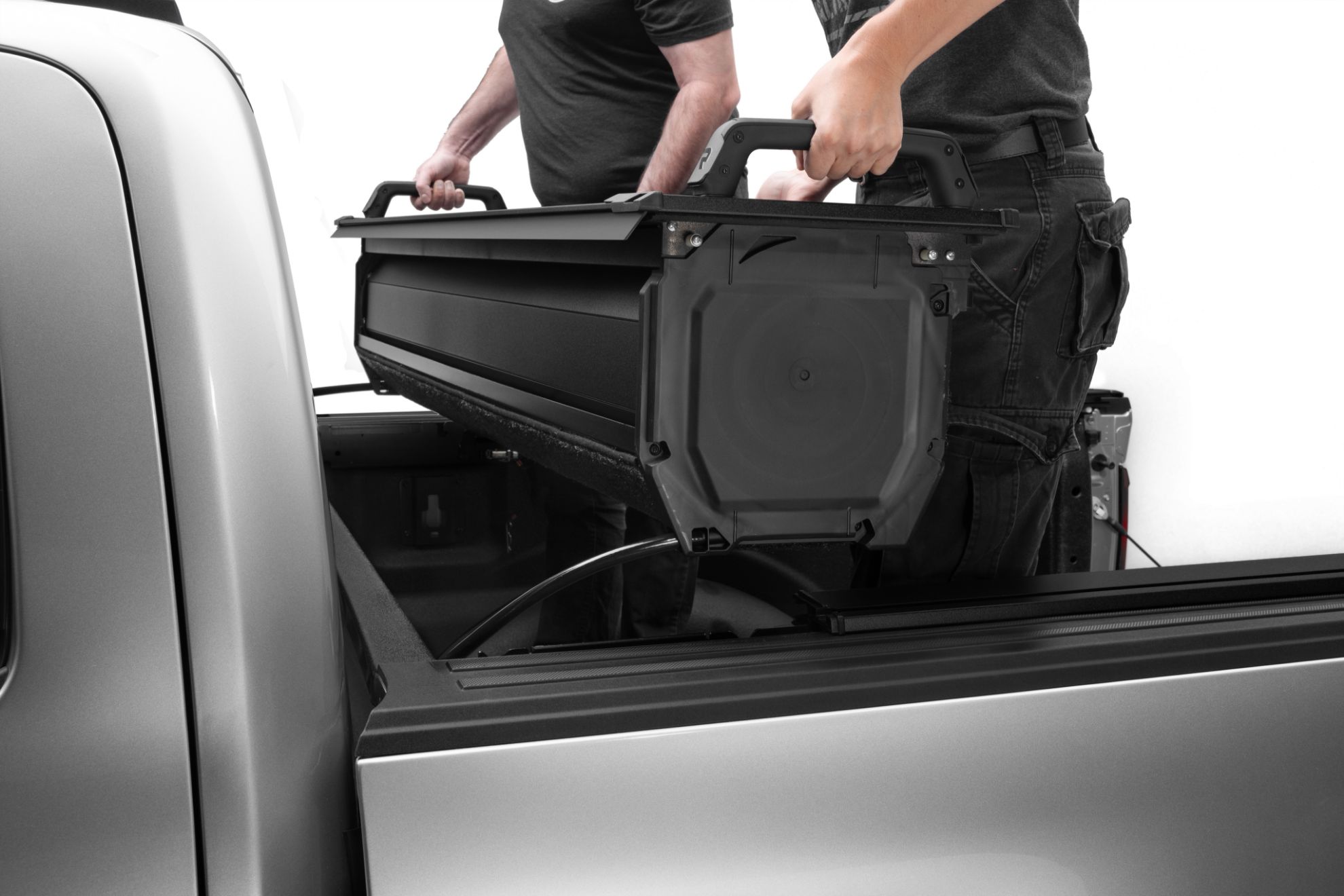 Muslogy Truck Bed Cargo Net Compatible with Nissan Titan 2017-2025