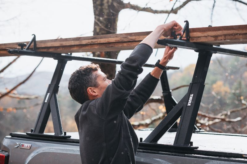 Picture of Thule XSCAPE Towers - Tonneau & TracRac SR