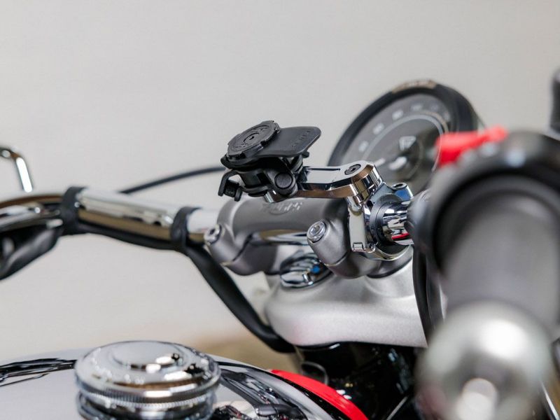 Picture of Quad Lock Motorcycle Handlebar Mount Pro Chrome