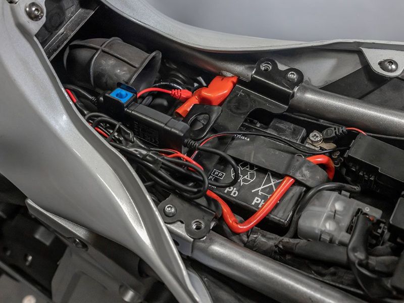 Picture of Quad Lock Waterproof 12V to USB Smart Adaptor