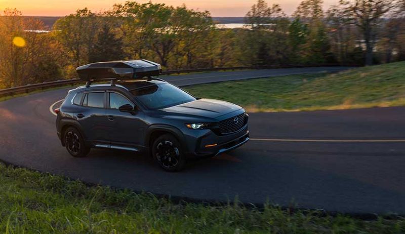 Picture of Kuat Varial XL - Rooftop Cargo Box - 18 Cubic Feet - Bronze on Black