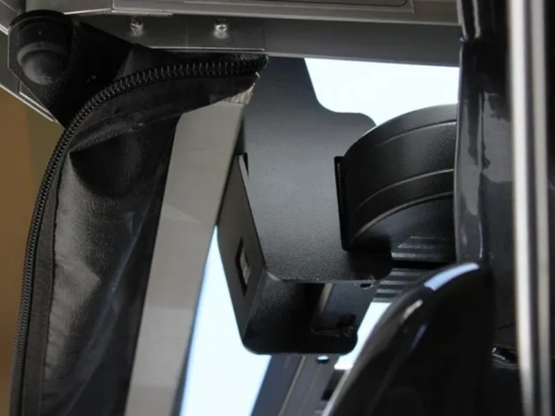 Picture of Front Runner BatWing Manta Wing Awning Brackets